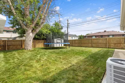 5850 S 14th St, Milwaukee, WI 53221 - Photo 26