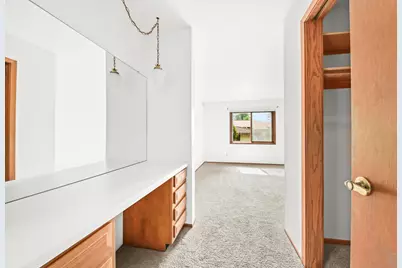 N82W13514  Fond Du  Lac Ave #B-105, Menomonee Falls, WI 53051 - Photo 18