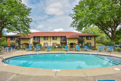 N82W13514  Fond Du  Lac Ave #B-105, Menomonee Falls, WI 53051 - Photo 2