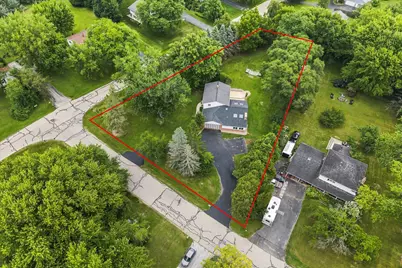 2517 W Chestnut Rd, Mequon, WI 53092 - Photo 52