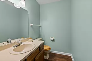 2020 Woodburn Rd, Waukesha, WI 53188 - Photo 16