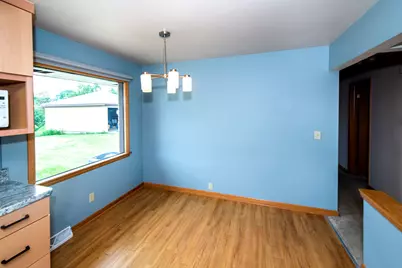 7219 W Crawford Ave, Milwaukee, WI 53220 - Photo 16