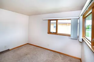 7219 W Crawford Ave, Milwaukee, WI 53220 - Photo 26