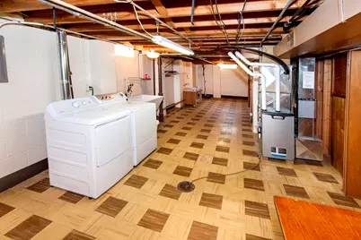 7219 W Crawford Ave, Milwaukee, WI 53220 - Photo 38
