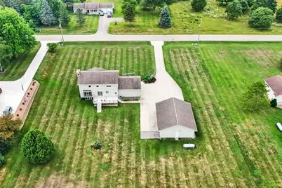 W2041 E River Rd, Auburn, WI 53010 - Photo 8