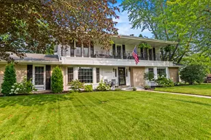 12556 N La Belle Ct, Mequon, WI 53092 - Photo 54