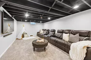 12556 N La Belle Ct, Mequon, WI 53092 - Photo 44