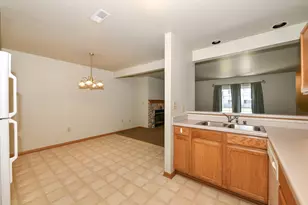 3016 Meyer Ct, Racine, WI 53406 - Photo 24