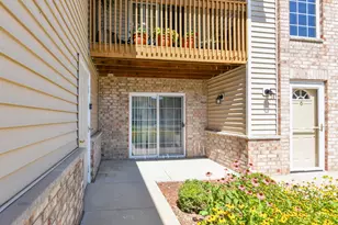 3016 Meyer Ct, Racine, WI 53406 - Photo 10