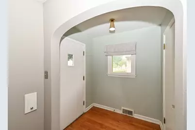 3024 N 85th St, Milwaukee, WI 53222 - Photo 2