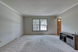 11624 W Bluemound Rd, Wauwatosa, WI 53226 - Photo 4