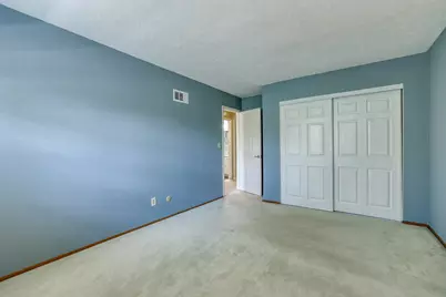 11624 W Bluemound Rd, Wauwatosa, WI 53226 - Photo 14