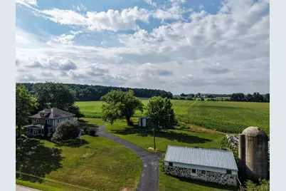 W1508  Auburn-Ashford Dr, Auburn, WI 53010 - Photo 2