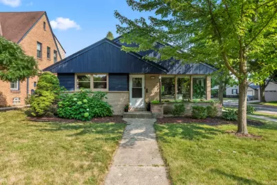 2800 N Hartung Ave, Milwaukee, WI 53210 - Photo 1