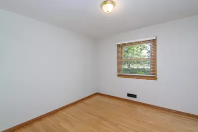 10160-62 W Montana Ave, West Allis, WI 53227 - Photo 16