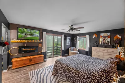 467  Herford Dr, Wales, WI 53183 - Photo 16