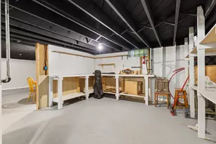 2530 S 64th St, Milwaukee, WI 53219 - Photo 14