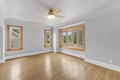 4826 N 70th St, Milwaukee, WI 53218 - Photo 6