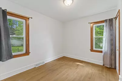 4826 N 70th St, Milwaukee, WI 53218 - Photo 12
