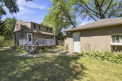 4858 N Iroquois Ave, Glendale, WI 53217 - Photo 40