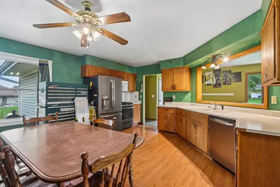 400  Mary Ln, Horicon, WI 53032 - Photo 8