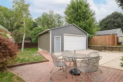 1124 S 90th St, West Allis, WI 53214 - Photo 18