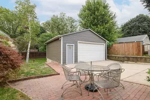 1124 S 90th St, West Allis, WI 53214 - Photo 18