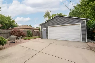 1124 S 90th St, West Allis, WI 53214 - Photo 2