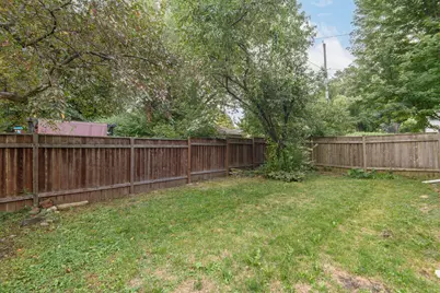 1124 S 90th St, West Allis, WI 53214 - Photo 20