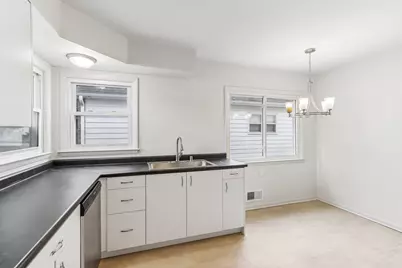 2559 S 63rd St #2561, Milwaukee, WI 53219 - Photo 6