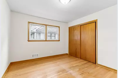 2559 S 63rd St #2561, Milwaukee, WI 53219 - Photo 16