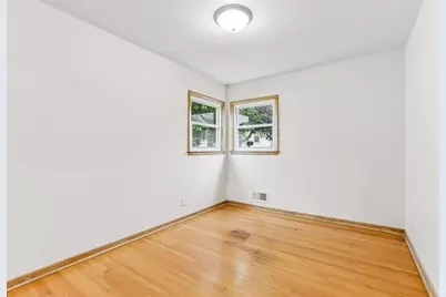2559 S 63rd St #2561, Milwaukee, WI 53219 - Photo 18