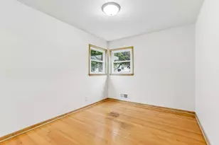 2559 S 63rd St, Milwaukee, WI 53219 - Photo 18