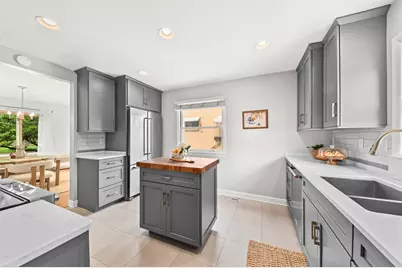 534 N 105th St, Wauwatosa, WI 53226 - Photo 18