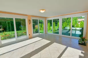 5729 Evarit Dr, Racine, WI 53406 - Photo 14