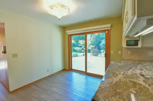 5729 Evarit Dr, Racine, WI 53406 - Photo 10
