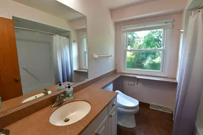 5729  Evarit Dr, Racine, WI 53406 - Photo 76