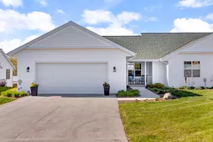 615 Otto Ln, Elkhart Lake, WI 53020 - Photo 4