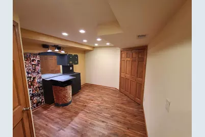 W220S3864  Crestview Dr, Waukesha, WI 53189 - Photo 30