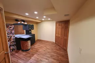 W220S3864 Crestview Dr, Waukesha, WI 53189 - Photo 30