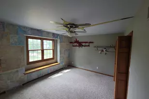 W220S3864 Crestview Dr, Waukesha, WI 53189 - Photo 14