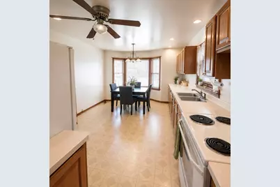 2900  19th St, Racine, WI 53403 - Photo 10