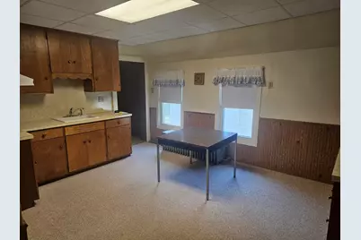1134 S 16th St, Manitowoc, WI 54220 - Photo 12