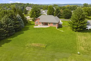 W2261 E Oak Ridge Dr, Ashippun, WI 53066 - Photo 46