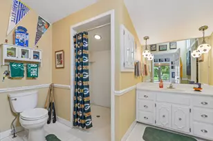 W182N8323 Georgetown Dr, Menomonee Falls, WI 53051 - Photo 20