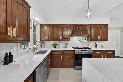 1408  94th Ave, Somers, WI 53144 - Photo 4