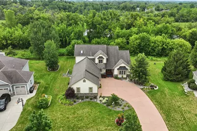 1551  Fox River Run, Mukwonago, WI 53149 - Photo 4