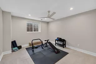 1407 W Eastbrook Dr, Mequon, WI 53092 - Photo 30