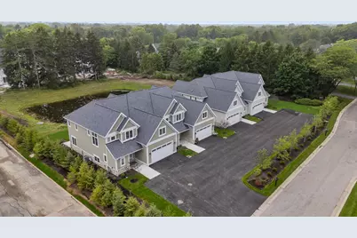 1407 W Eastbrook Dr, Mequon, WI 53092 - Photo 36