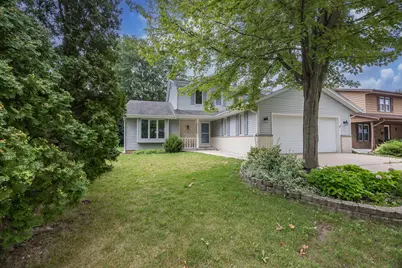 9425 W Harrison Ave, West Allis, WI 53227 - Photo 34
